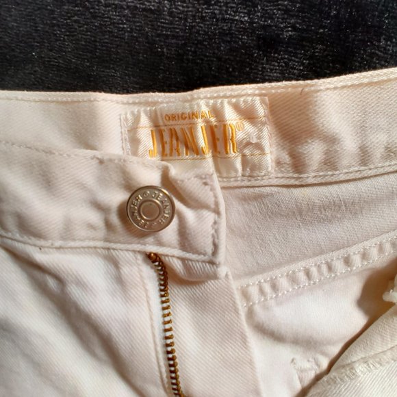 Vintage Jeanjer White Jean Shorts - Picture 5 of 8